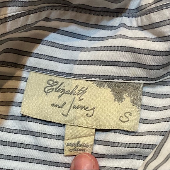 Elizabeth and James Gray White Long Sleeve Striped Blouse 100% Cotton Shirt S - Picture 3 of 3